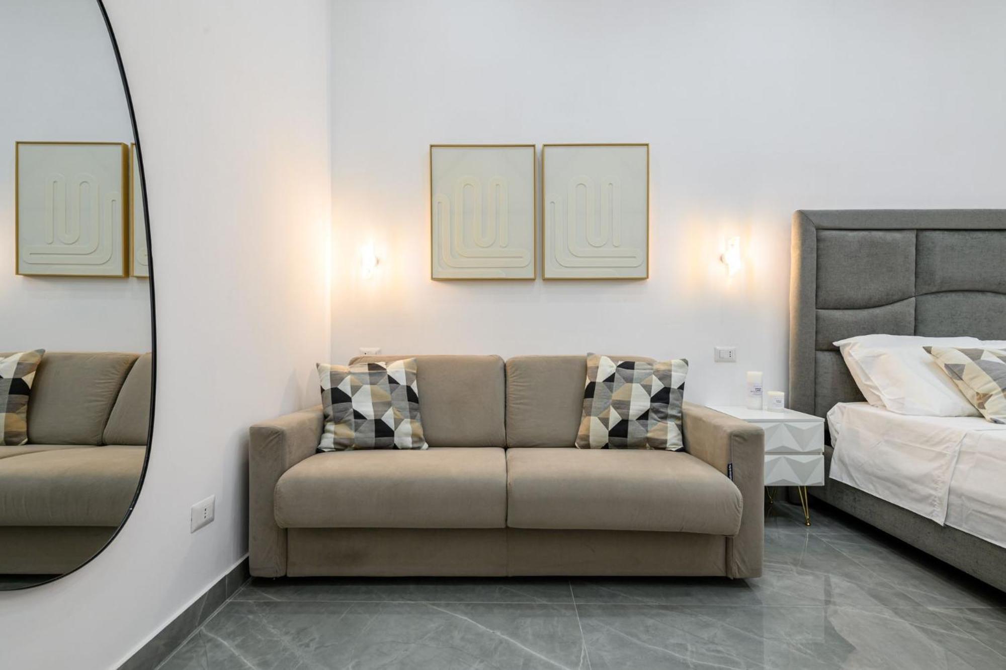 Guest house Giordano Center